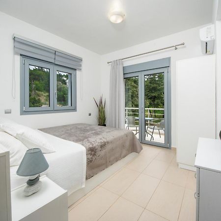 Dias Luxury Villa Koskinou  Bagian luar foto